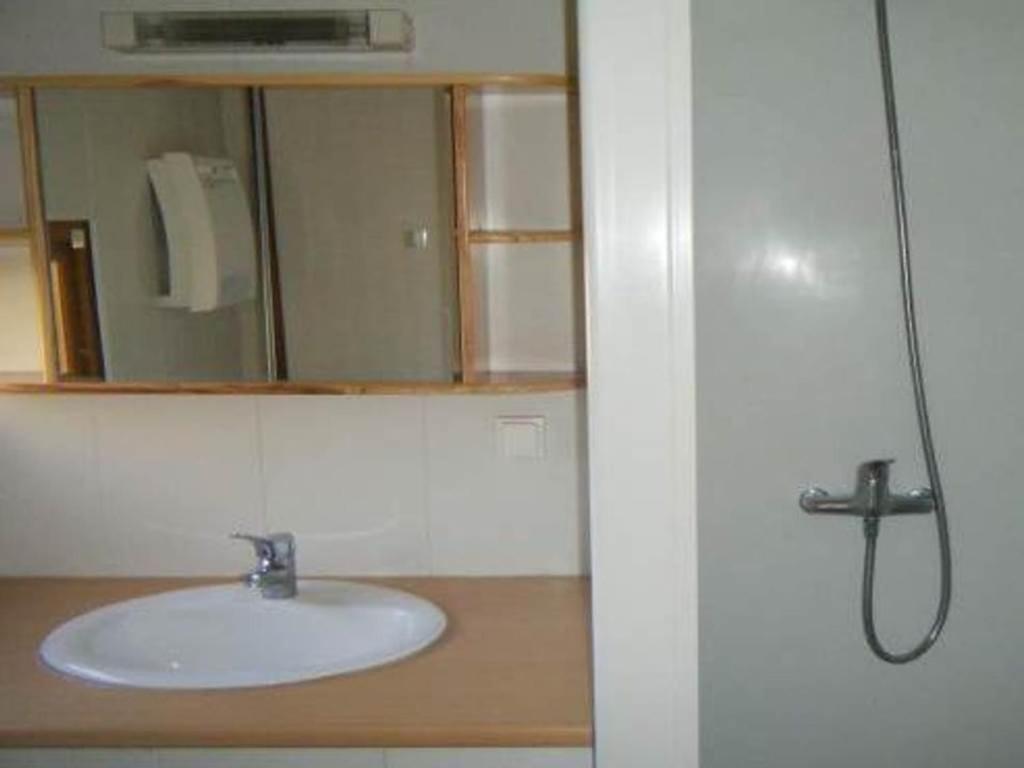 Camping Plein Soleil Лурд Экстерьер фото